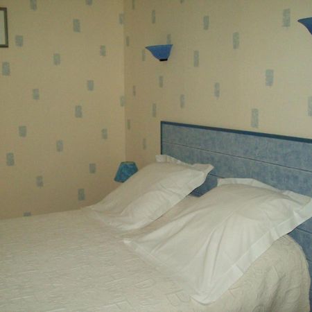 Nouans-les-Fontaines La Levriere Bed & Breakfast エクステリア 写真